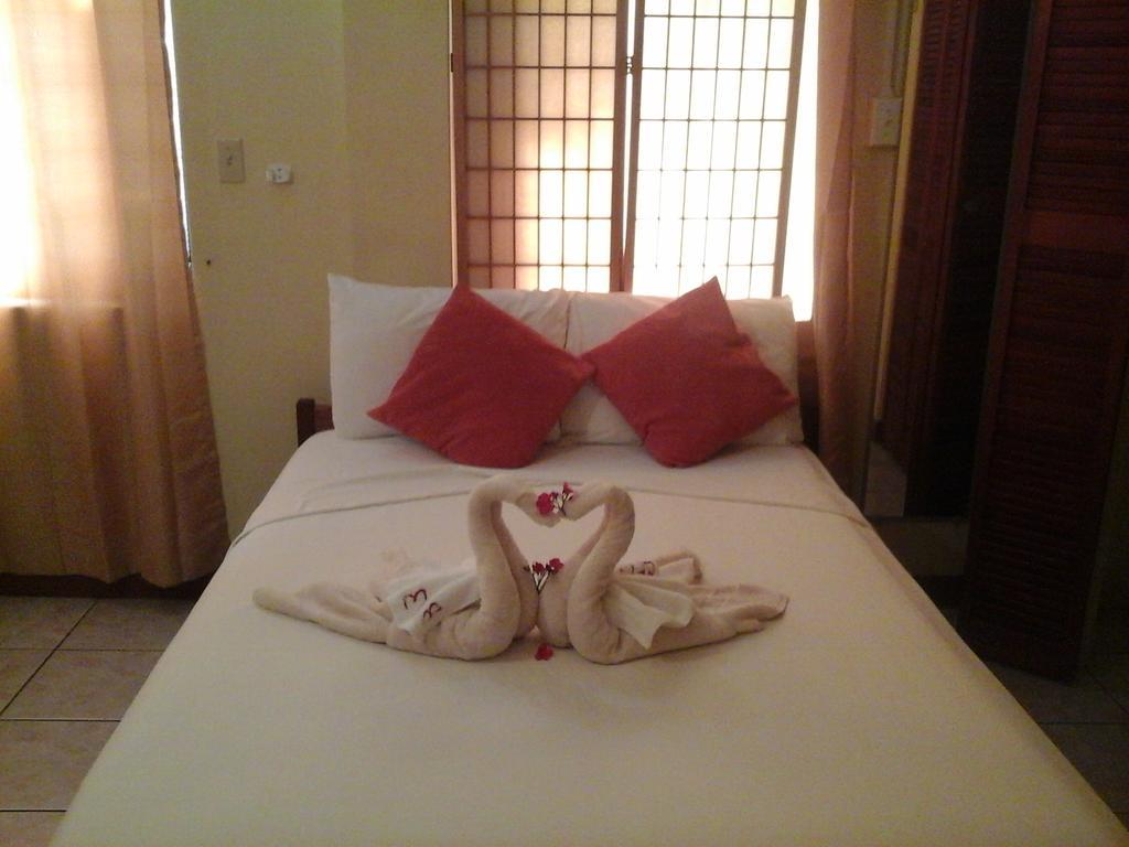 Belcove Hotel & Guesthouse 伯利兹城 外观 照片